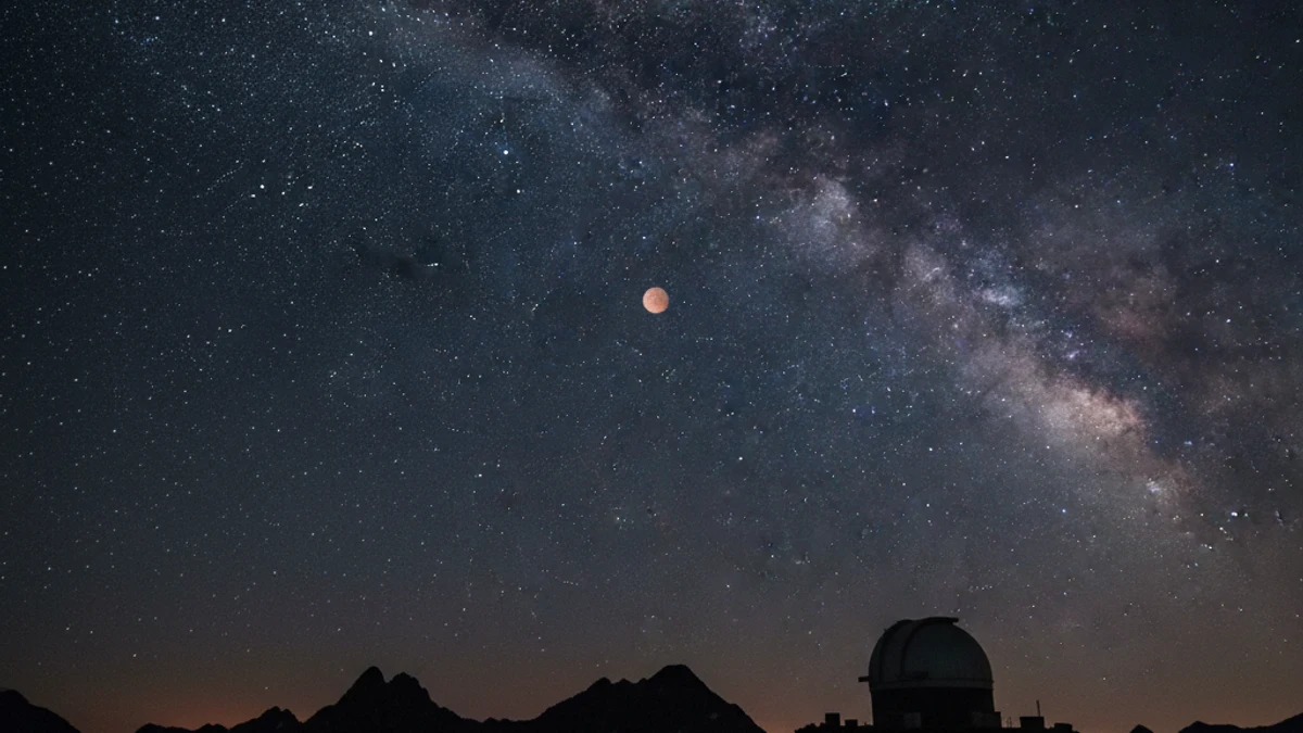 Merkur-Rückläufigkeit bis 2030: Dein Kompass für klare Zeiten – kosmische Detailansicht